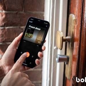 Fun to test!⠀
When you have the latest version of the app, you can hear an unlock sound on your phone when you unlock your lock. Tip: Turn on the sound of your phone🔊 🔐 ⠀
⠀
#boldsmartlock #smartlock #smarthome #bold #smartlocks #keylesscrew #keylessmovement #sound